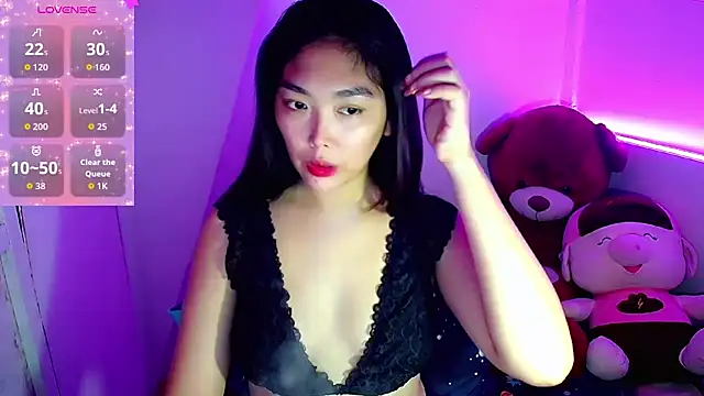 TR4NSCUTI3 online show from October 15, 4:26 pm