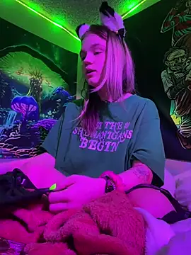 Cutiepiespanks online show from March 18, 2:51 am
