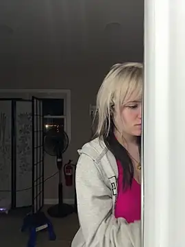 Cutiepiespanks online show from April 4, 5:58 am