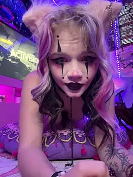 Cutiepiespanks online show from September 19, 11:42 pm
