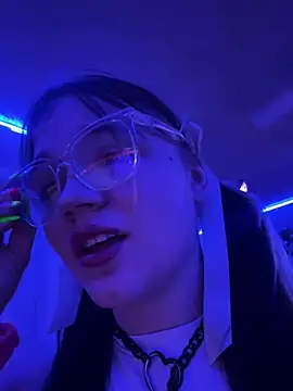 Cutiepiespanks online show from March 15, 2:56 am