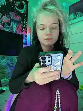 Cutiepiespanks online show from March 25, 3:28 am