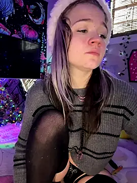 Snapshot of Cutiepiespanks chatting on November 30, 9:26 pm Cutiepiespanks online show from November 30, 9:26 pm