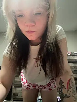 Cutiepiespanks online show from May 23, 7:24 pm