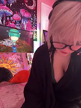 Cutiepiespanks online show from March 31, 7:16 pm