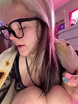 Cutiepiespanks online show from March 21, 6:12 pm