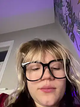 Cutiepiespanks online show from February 14, 1:06 am