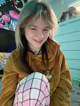 Cutiepiespanks online show from March 12, 6:34 pm