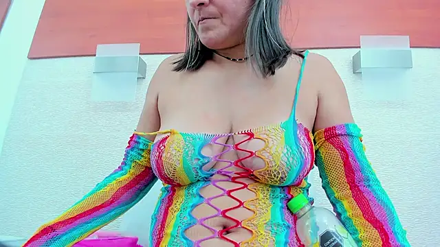 allice green online show from November 6, 2:37 am