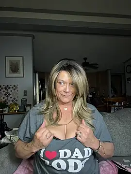 cowgirlc online show from March 25, 2:33 am