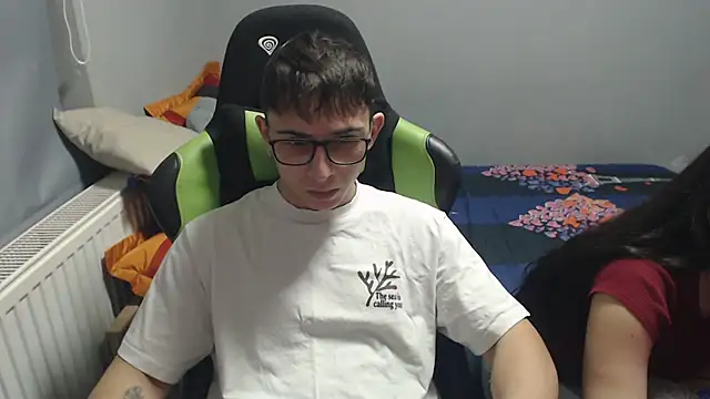 Alien7nebula online show from February 15, 7:39 pm