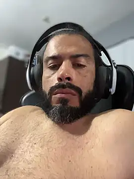 JayJayRod online show from March 31, 8:22 pm