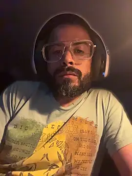 JayJayRod online show from May 6, 4:38 am