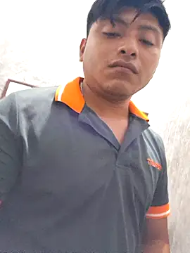 000002m online show from May 24, 5:35 pm