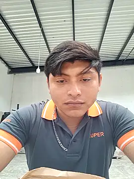 000002m online show from April 15, 3:16 pm