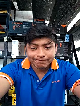 000002m online show from April 7, 6:43 pm