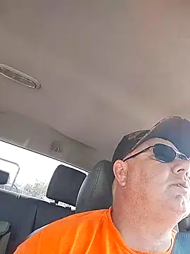 lawndad79 online show from March 24, 9:37 pm