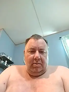 lawndad79 online show from September 14, 4:18 pm