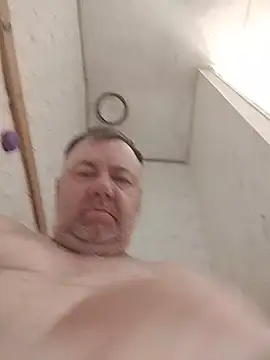 lawndad79 online show from May 23, 1:37 am