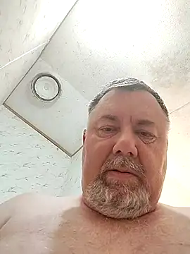 lawndad79 online show from January 10, 1:45 am