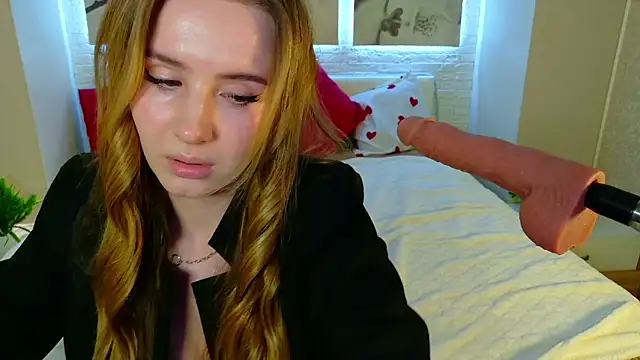 Betty June online show from February 17, 8:28 pm