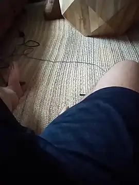 Snapshot of Mark_Dad chatting on March 28, 11:55 am Mark Dad online show from March 28, 11:55 am