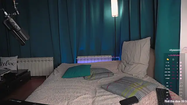 VIktorSecret online show from November 29, 4:56 am