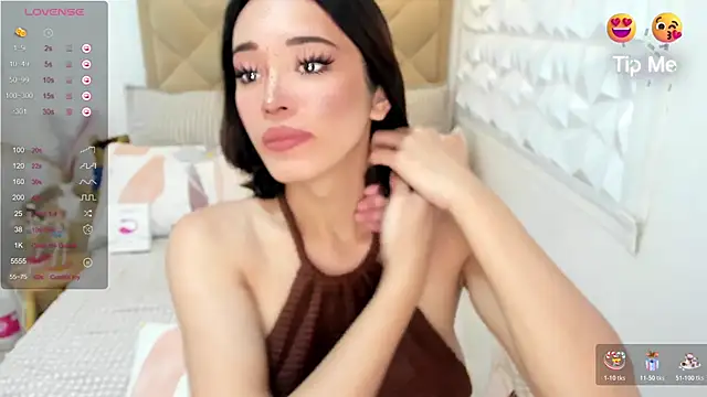 TsHeartXxx online show from April 21, 4:41 am