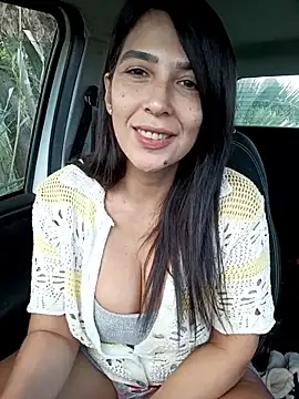 Snapshot of Cataleya80 chatting on November 17, 11:36 am Cataleya80 online show from November 17, 11:36 am