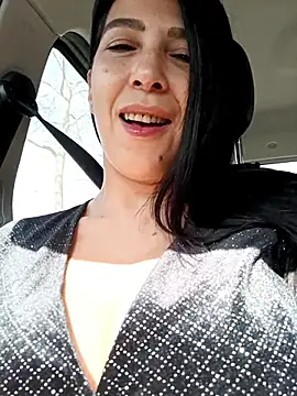 Cataleya80 online show from February 9, 10:35 am