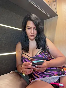 Cataleya80 online show from May 17, 9:42 am