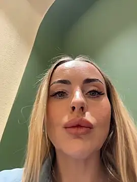 EmaSalis online show from March 13, 9:36 am