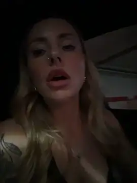 EmaSalis online show from April 10, 11:50 am