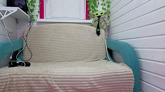 Snapshot of Misss_Vikk chatting on November 12, 5:55 am Misss Vikk online show from November 12, 5:55 am