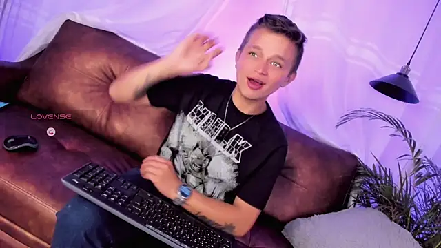 Tim wolf online show from February 9, 8:29 pm