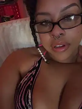 N1NT3NDH03 online show from July 9, 5:52 am