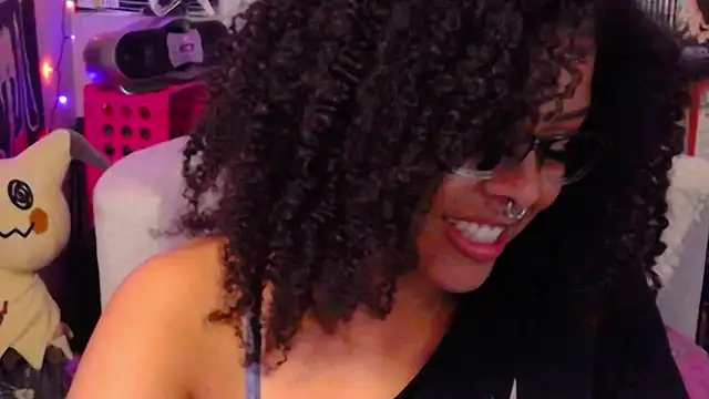 Snapshot of N1NT3NDH03 chatting on November 27, 5:19 am N1NT3NDH03 online show from November 27, 5:19 am