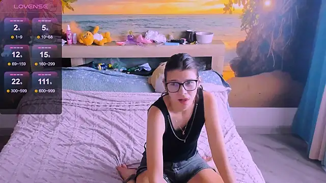 MollyLollipop online show from June 25, 2:31 am