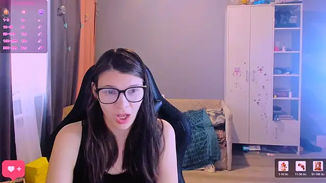 MollyLollipop online show from March 22, 11:56 am