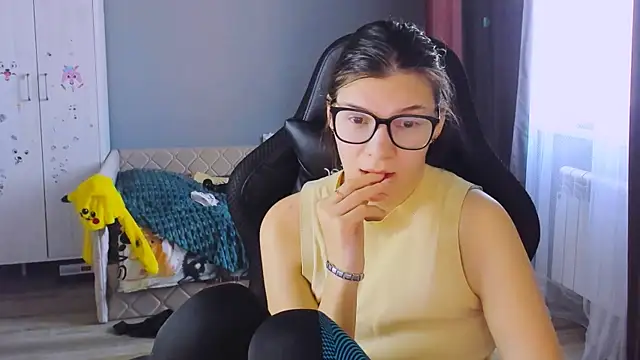 MollyLollipop online show from February 16, 7:18 am