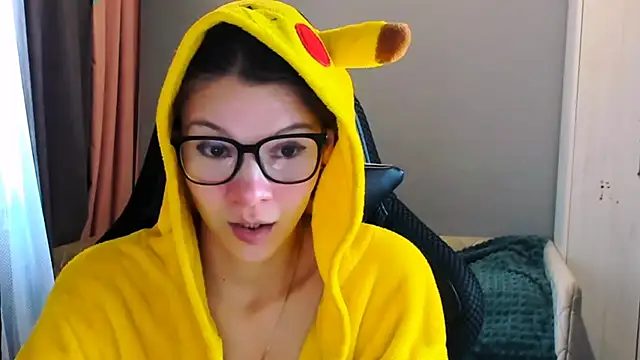 Snapshot of MollyLollipop chatting on September 17, 3:08 am MollyLollipop online show from September 17, 3:08 am