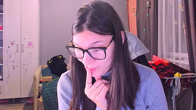 MollyLollipop online show from February 3, 1:38 am