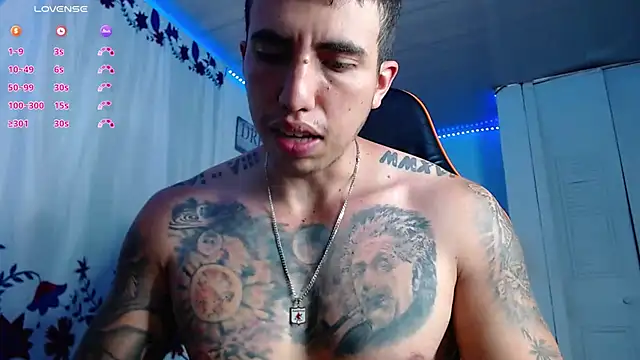 Adam Hudsond online show from December 21, 12:40 pm