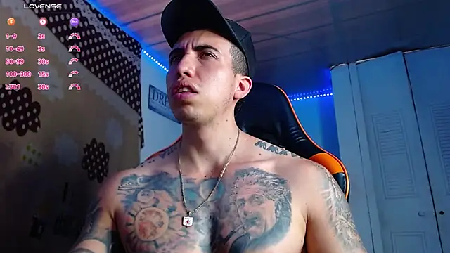 Adam Hudsond online show from November 28, 3:12 pm