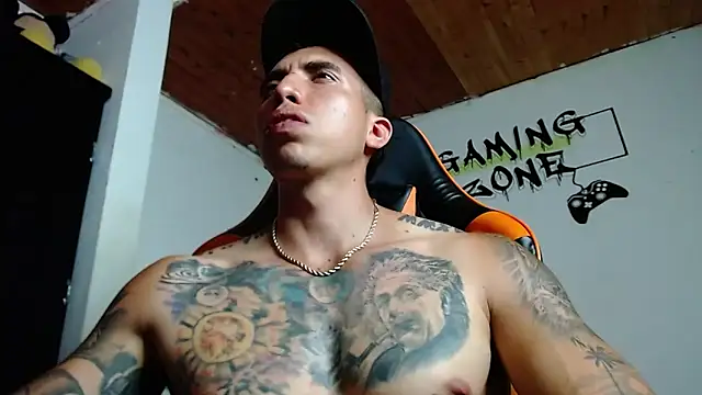 Adam Hudsond online show from February 7, 1:58 am