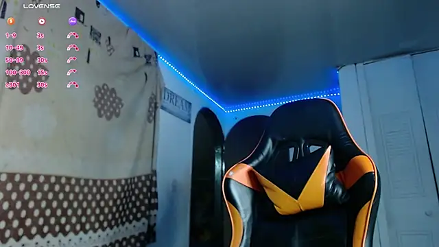 Adam Hudsond online show from November 25, 12:55 am