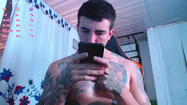 Adam Hudsond online show from March 9, 1:03 pm