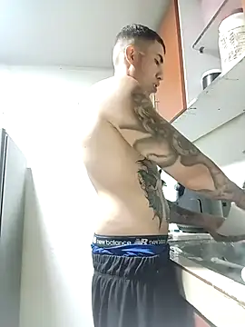 Adam Hudsond online show from April 24, 2:24 am