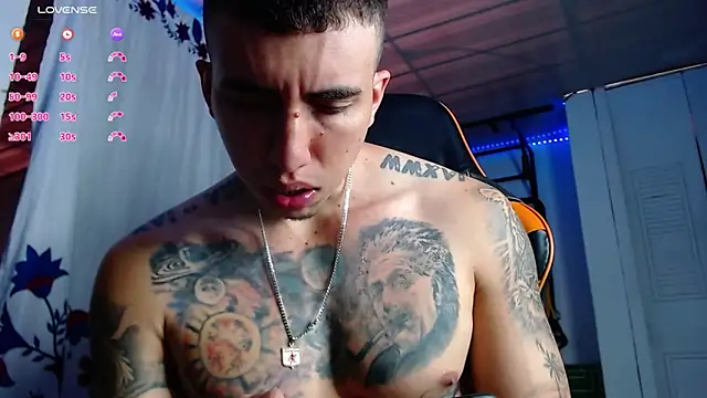 Adam Hudsond online show from March 13, 1:16 pm