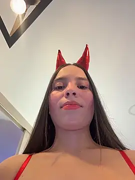 MiaJacksonn online show from March 27, 4:19 pm